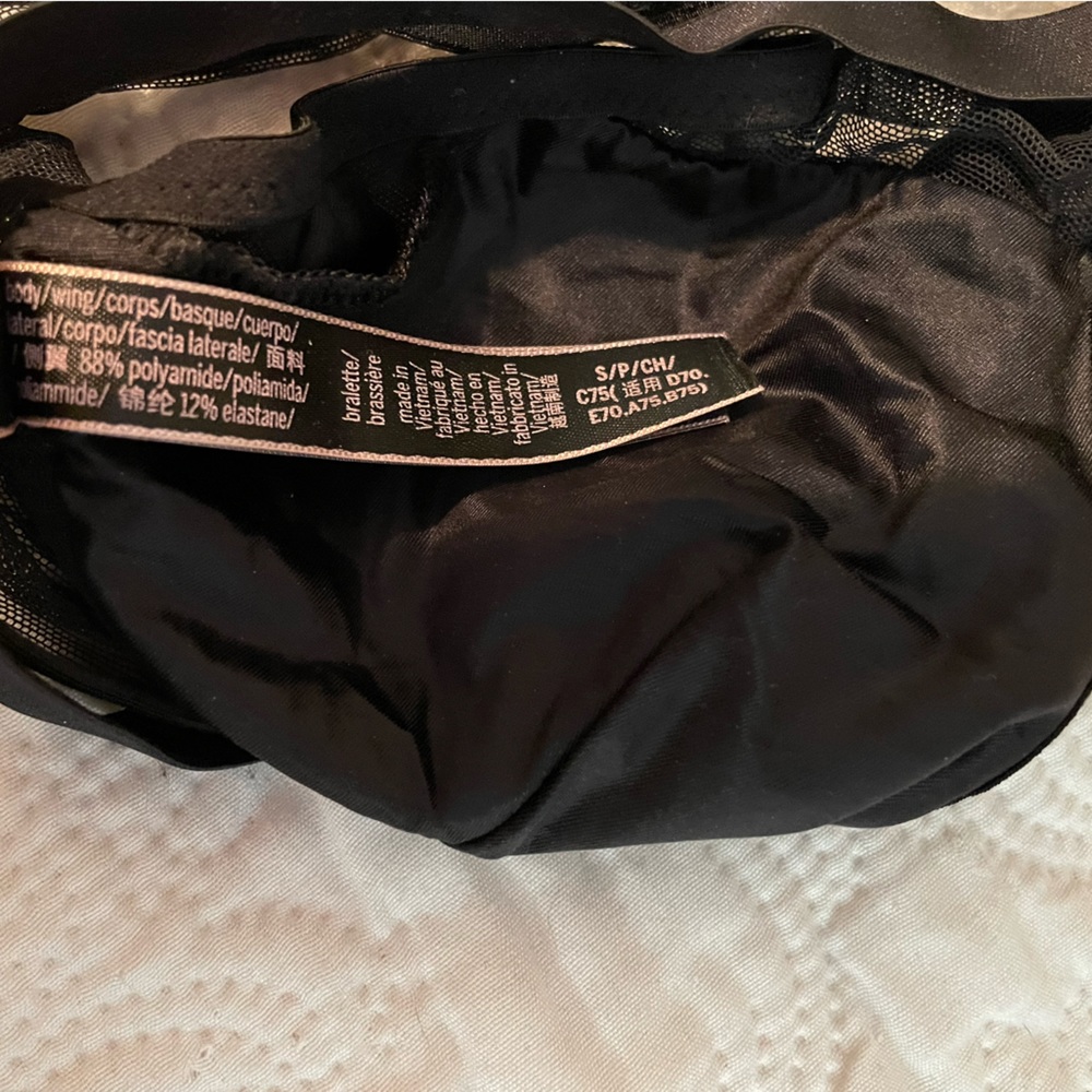 VS - Picture 2 of 2